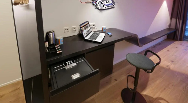 Двухместный семейный номер Standard V8 Hotel Motorworld Region Stuttgart, BW Premier Collection