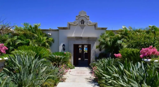 Casa Brooks  by Cabo Platinum