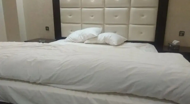 Executive One Hotel, Buchen Sie Hotel Faisalabad Punjab Region