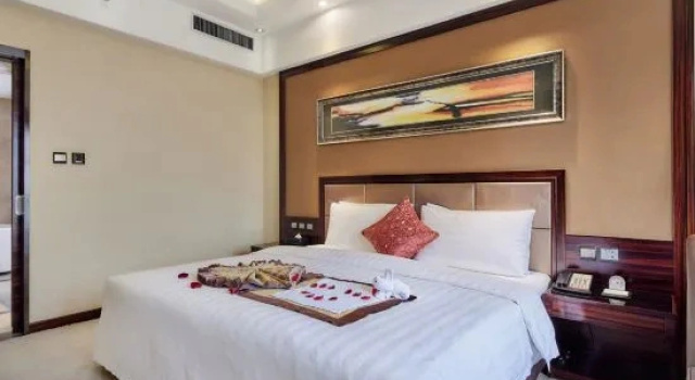 Двухместный люкс Business Zhengzhou Jianguo Hotel