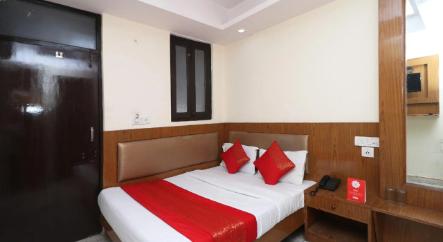 OYO 12739 Mahesh Inn