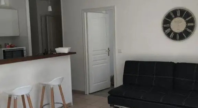 Charmant appartement - Centre d'Arcachon, Забронировать Апартаменты/квартира Отели Бассен-д'Аркашон с парковкой, Парковка