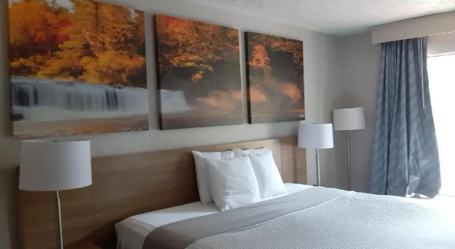 Номер Standard Days Inn by Wyndham Cookeville
