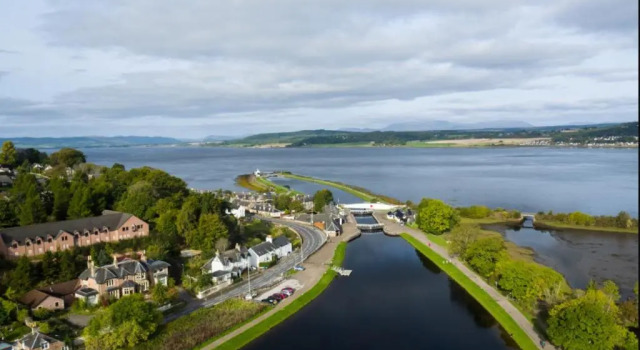 Caledonian Canal Studio, Buchen Sie Hotel Hotels in Schottland mit Parkplatz, Parkplätze