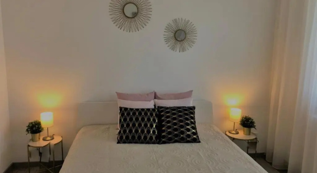 Апартаменты Glamour Apartman