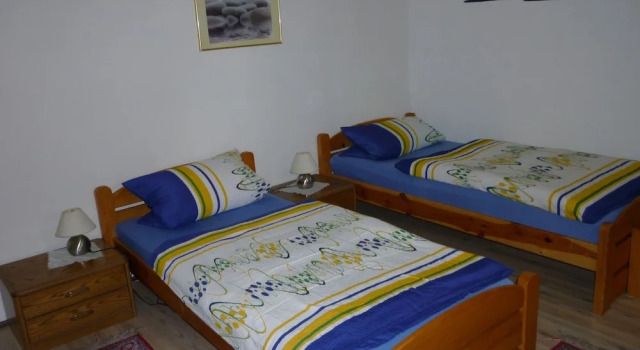 Gasthaus - Pension Am Buchberg, Rezervovat Hotel Hotely v Bavorsko s parkováním, Parkování