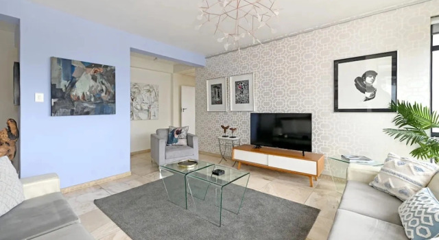 Коттедж 2 Bed Bantry Bay City and Sea View 100m to Beach