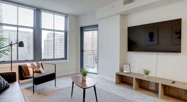 Business Apartment In Pentagon City