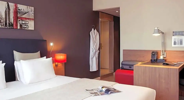 Номер Superior TRIBE Hotel Den Haag Centraal - Opened December 2025