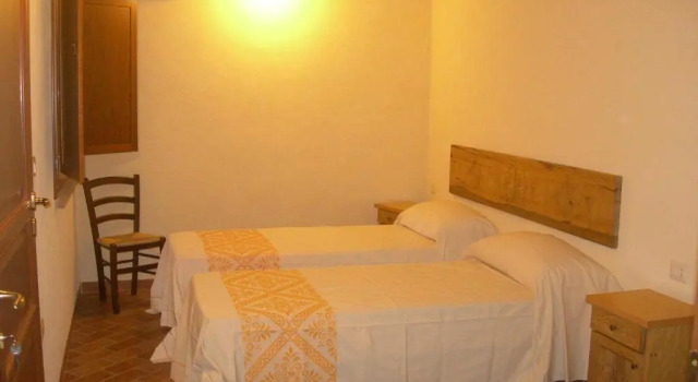 Agriturismo Battaglia, Book Hotel Hoteller i Costa Verde med parkering, Parkering