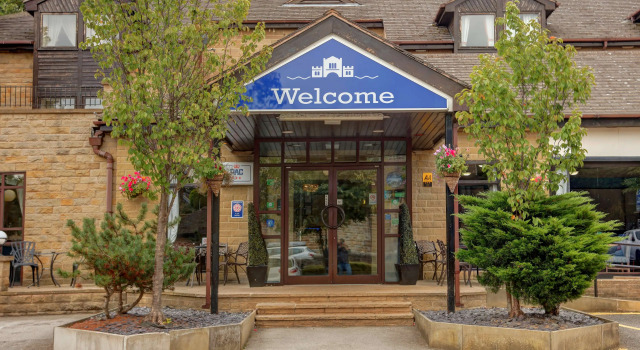 Hotel St Pierre, Varaa Hotelli 3 tähden hotellit kohteessa Merseyside, 3*