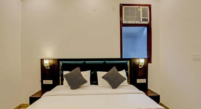 OYO Rooms 717 Near Delhi Airpor
