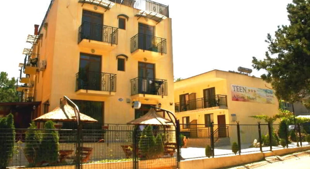 Teen Apart-hotel, Réserver Appart'hôtel Saturn Constanta