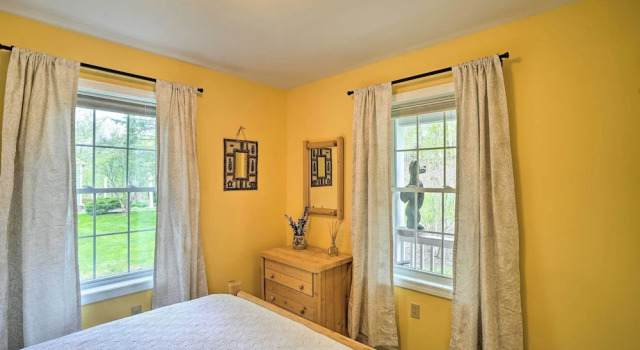 Family-friendly Hancock Home: Walk to Slopes!, Buchen Sie Ferienwohnung Hotels in New England mit Parkplatz, Parkplätze