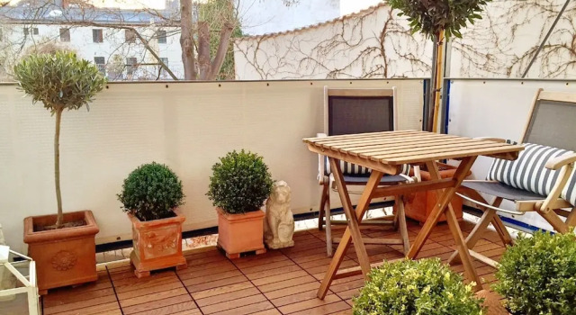 Апартаменты Luxury The Apartment Downtown