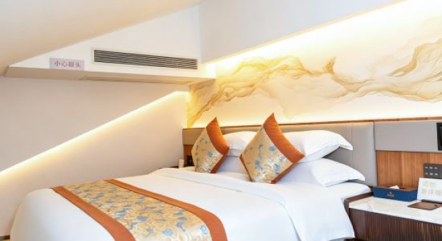 Люкс Jinyue Hotel (Lingqu Water Street Branch)