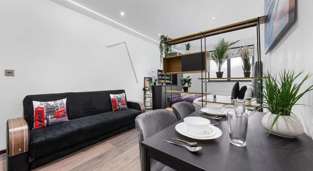Коттедж Bright Studio Retreat in Golders Green