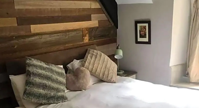 Номер Standard The George Hotel