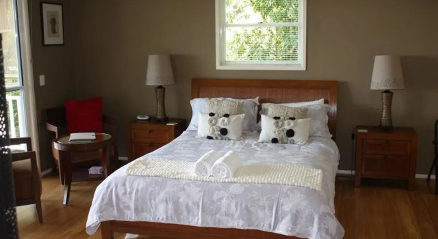 At Sunrise Cottages, Prenota Casa vacanze Hotel SPA a Queensland, SPA