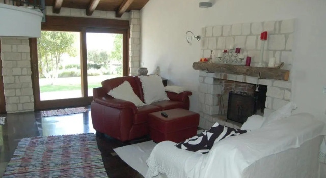 Коттедж с 3 комнатами Casa Carolina
