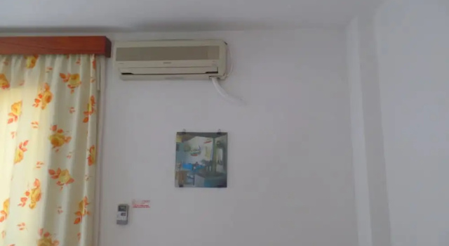 Четырёхместный номер Standard с балконом Hotel Inomaos