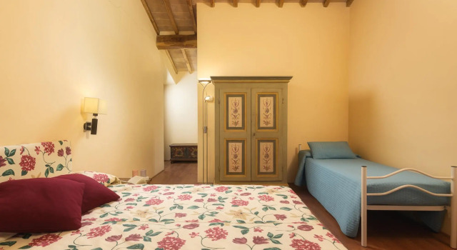 Eremo Santa Barbara 16 5, Varaa Hotelli Todi Umbria