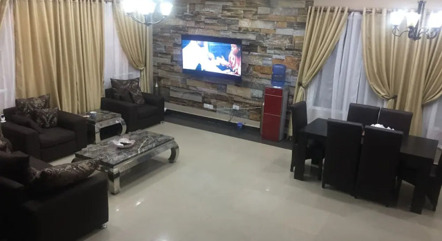 Коттедж Comfort Home Away From Home