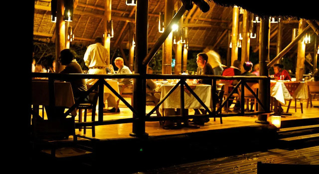 Samburu Intrepids Tented Camp, Buchen Sie Hotel Samburu-Nationalreservat Archers Post