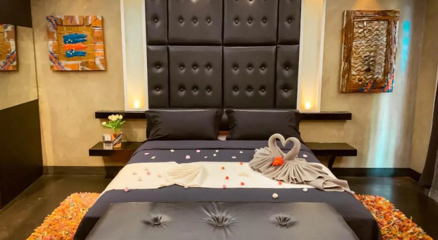 Полулюкс с балконом Ocean Suites