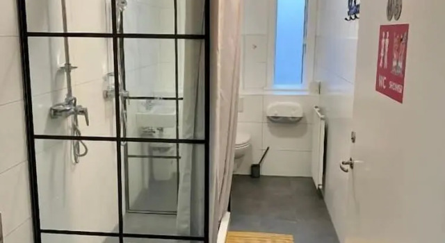 Четырёхместный номер Economy Hostel B47