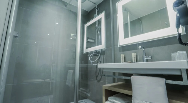 Номер Standard Arena Hotel La Defense
