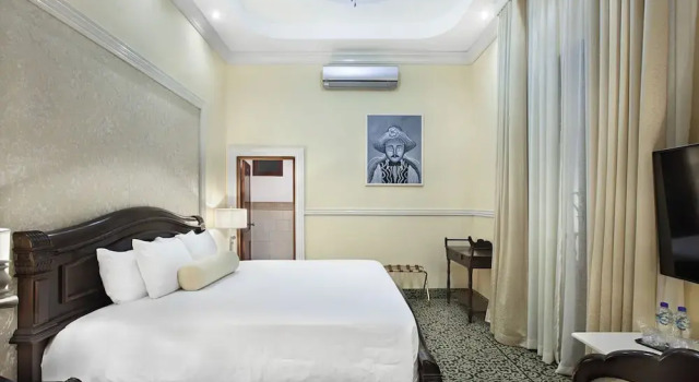 Номер Premium Hotel la Perla Leon
