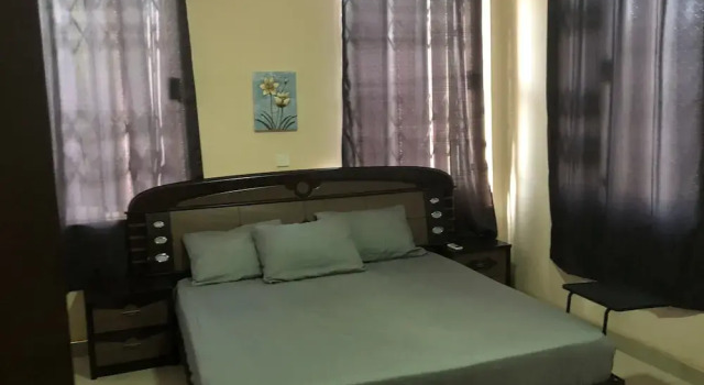 Апартаменты Loyeda Place