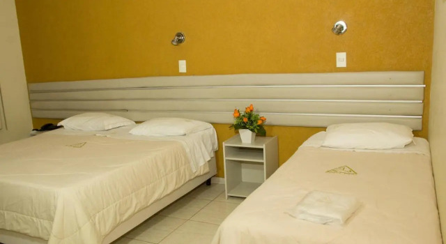 Hotel Meri Conselheiro Lafaiete, Забронировать Отель Консельейру-Лафаети Минас-Жерайс