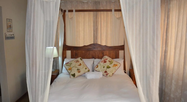Stoep Cafe Guest House, Reservar Casa de hóspedes Hotéis baratos em Barberton