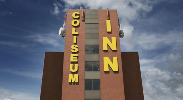 Номер Standard Coliseum Inn