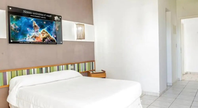 27 Praia Hotel, Забронировать Отель Отели Бертиога с бассейном, Бассейн