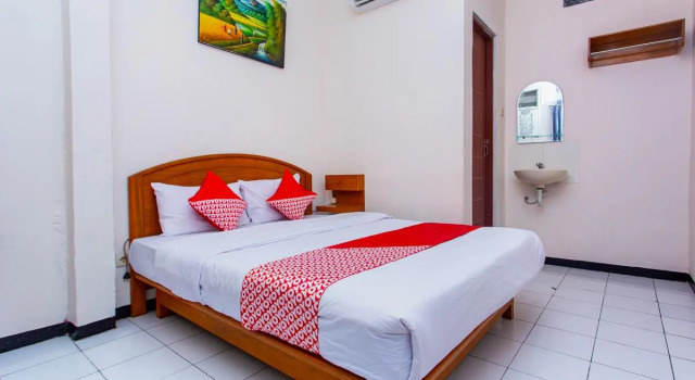 Двухместный номер Standard Hotel Karangsalam Indah Near Stasiun Purwokerto Mitra RedDoorz