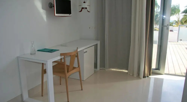 Люкс с видом на воду Hotel Las Palmas