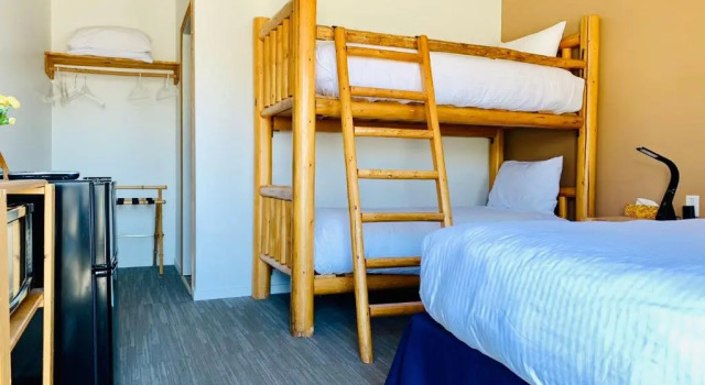 Семейный номер Standard Bears Claw Lodge