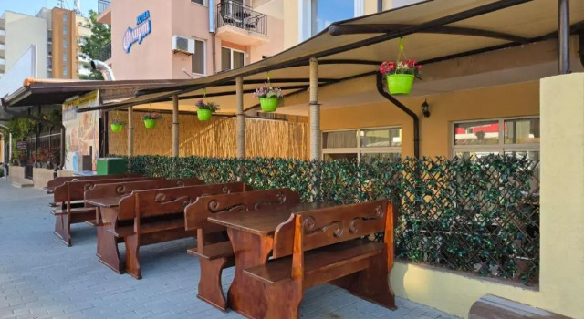 Salena Hotel