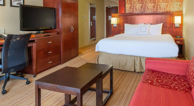 Двухместный номер Standard Courtyard by Marriott Lexington Keeneland/Airport
