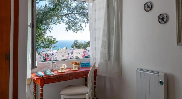 Villa ALPAGO LUX, Prenota Villa Hotel a Costa Brava con piscina, Piscina