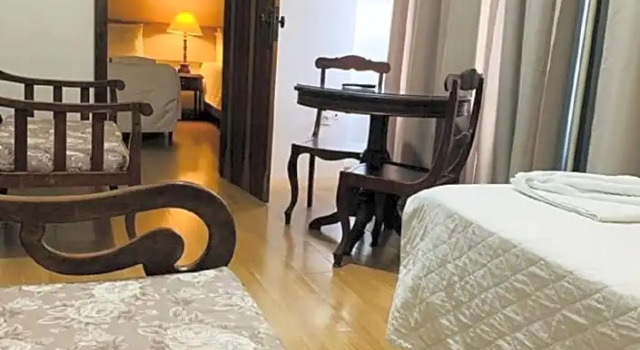 Четырёхместный номер Standard Hotel Lenheiros