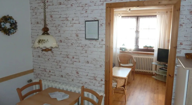 Ferienwohnung Lotti, Book Hotel Hotels in Brotterode-Trusetal with Parking, Parking