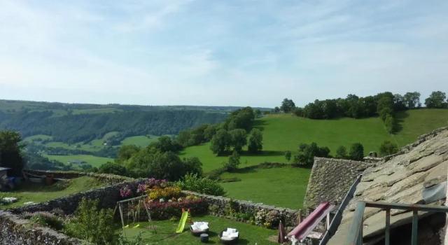 Номер Standard Logis Hôtel Restaurant & Spa les Remparts