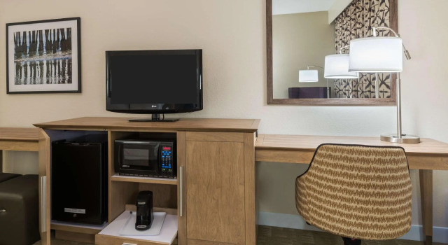 Номер Standard Hampton Inn Bonita Springs Naples North