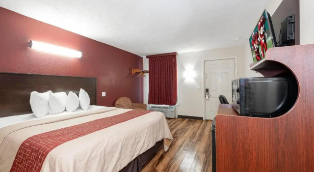 Двухместный номер Deluxe Red Roof Inn Starkville - University