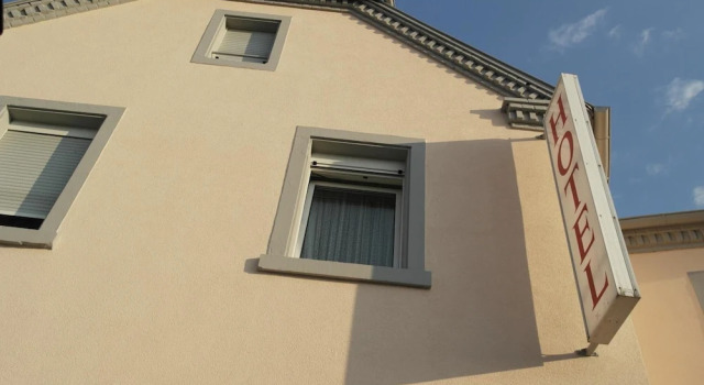 Hôtel de Bâle, Rezervovat Hotel Hotely v Haut-Rhin se snídaní, Snídaně