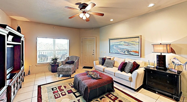 New Listing! Top-floor Perch W/ Pools - Near Beach 3 Bedroom Condo, Забронировать Апартаменты/квартира Галф-Шорс Alabama Gulf
